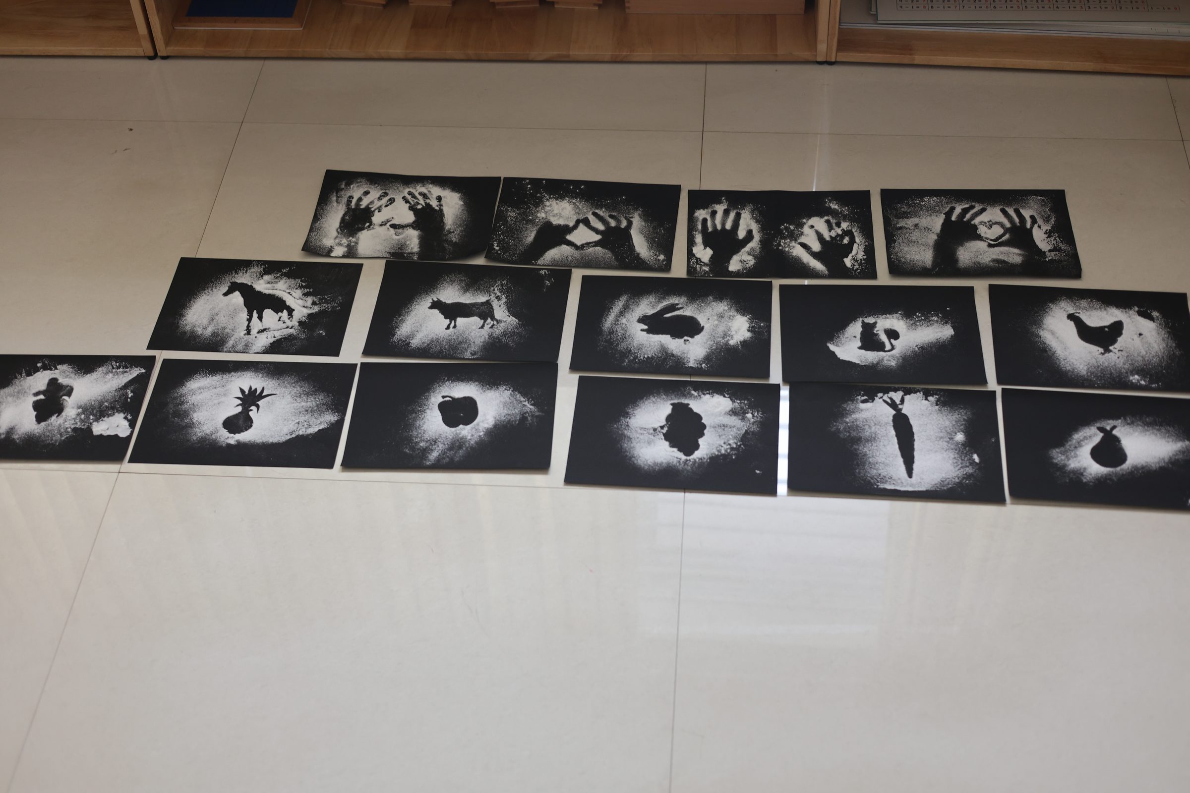 Flour Art Silhouettes, Black Day