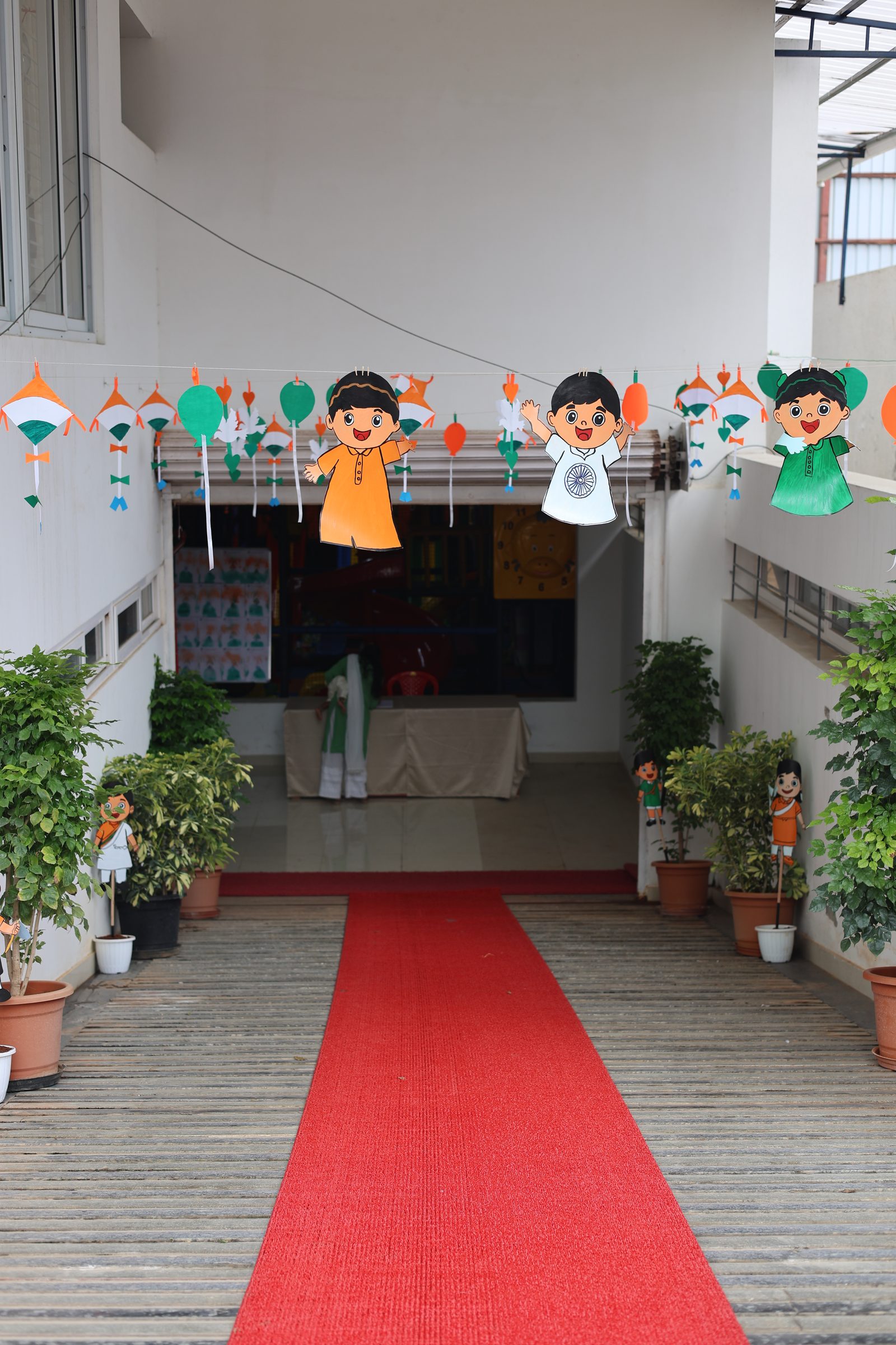independence Day Decorated Walkway